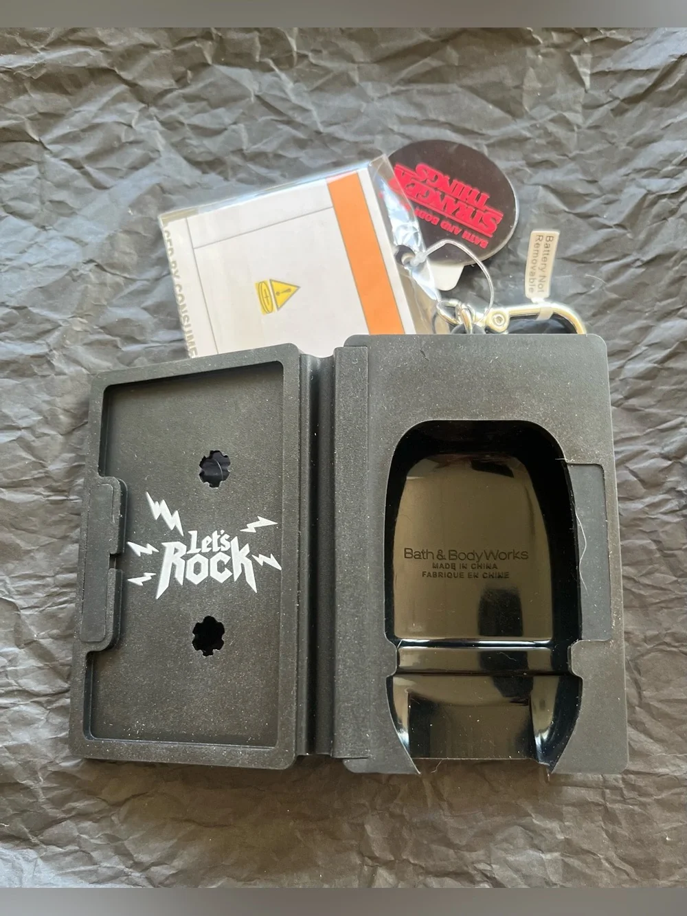 Bath & Body Works Stranger Things Limited Edition Retro Cassette w/Sound NWT